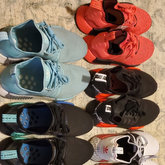 7 pairs of Adidas men's NMD-R1 athletic shoes - Picture 1 of 4